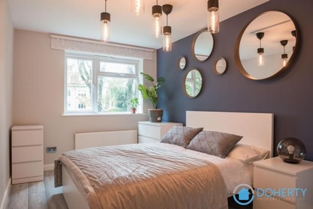 Finchley Contemporary 2 Bed Apartment + Parking 亨顿 外观 照片